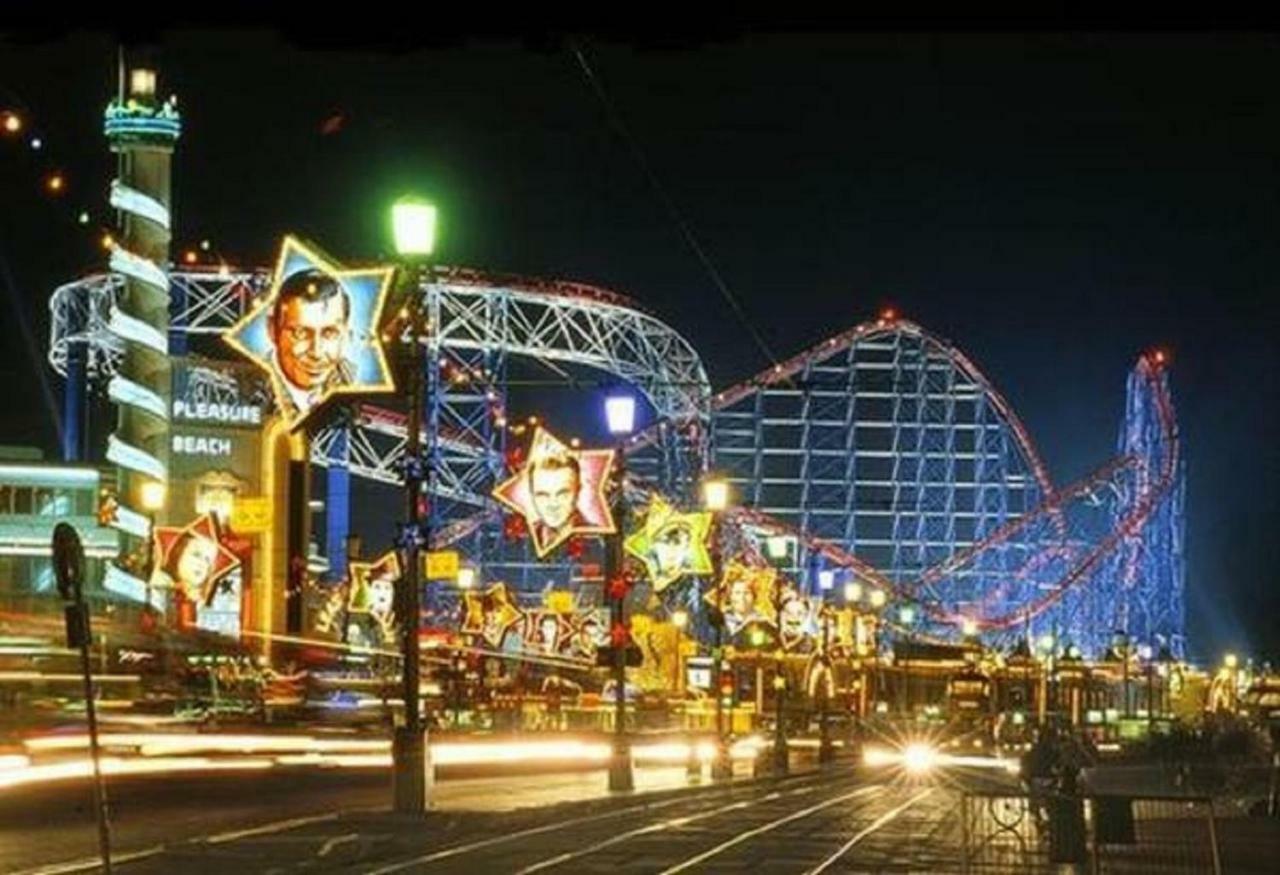 The Savoy Hotel (Adults Only) Blackpool Exterior photo
